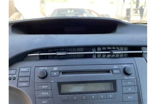 Recambio de rejilla entrada de aire para toyota prius (zvw30) 1.8 hybrid referencia OEM IAM 5567047070  