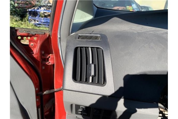 Recambio de rejilla entrada de aire para toyota prius (zvw30) 1.8 hybrid referencia OEM IAM 5565147010C0  