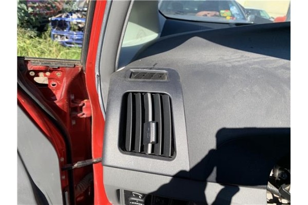 Recambio de rejilla entrada de aire para toyota prius (zvw30) 1.8 hybrid referencia OEM IAM 5565147010C0  