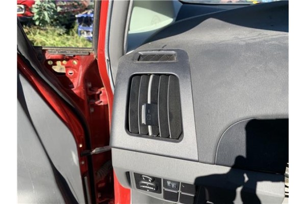 Recambio de rejilla entrada de aire para toyota prius (zvw30) 1.8 hybrid referencia OEM IAM 5565147010C0  