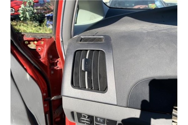 Recambio de rejilla entrada de aire para toyota prius (zvw30) 1.8 hybrid referencia OEM IAM 5565147010C0  