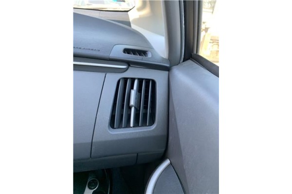 Recambio de rejilla entrada de aire para toyota prius (zvw30) 1.8 hybrid referencia OEM IAM 5565247010B0  