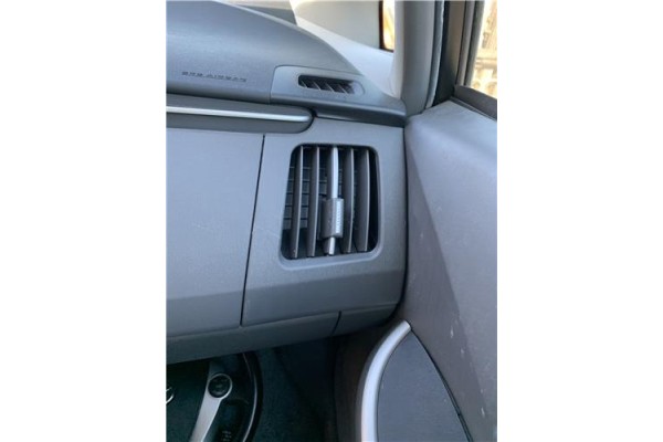 Recambio de rejilla entrada de aire para toyota prius (zvw30) 1.8 hybrid referencia OEM IAM 5565247010B0  