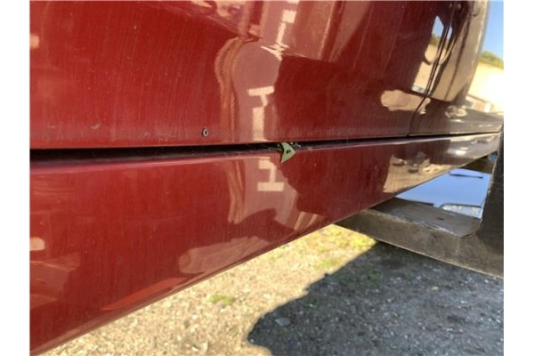 Recambio de spoiler talonera lat. derecha para toyota prius (zvw30) 1.8 hybrid referencia OEM IAM 7585147900  