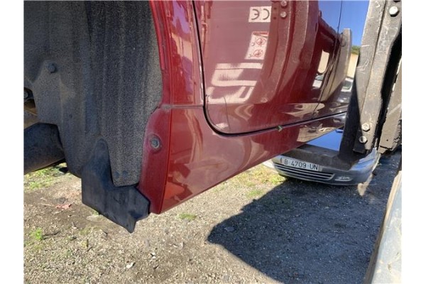 Recambio de spoiler talonera lat. derecha para toyota prius (zvw30) 1.8 hybrid referencia OEM IAM 7585147900  