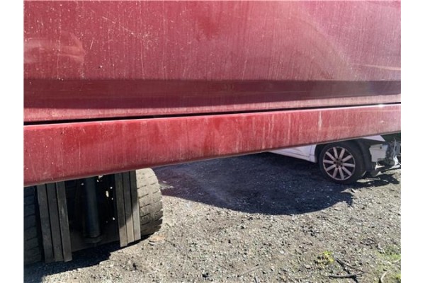 Recambio de spoiler talonera lat. izquierda para toyota prius (zvw30) 1.8 hybrid referencia OEM IAM 7585247900  