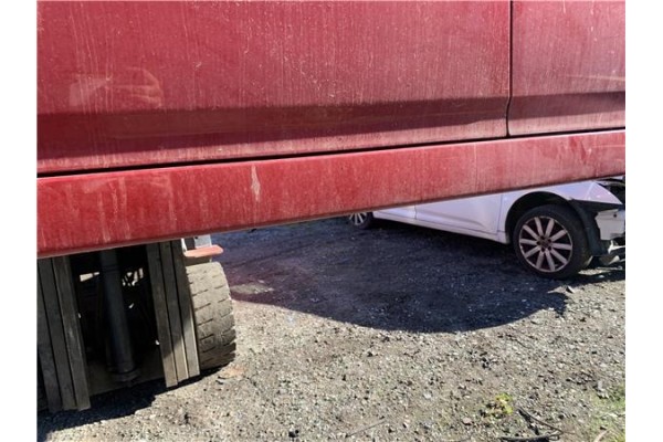 Recambio de spoiler talonera lat. izquierda para toyota prius (zvw30) 1.8 hybrid referencia OEM IAM 7585247900  