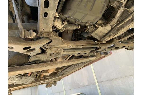 Recambio de subchasis para toyota prius (zvw30) 1.8 hybrid referencia OEM IAM 5120112441  