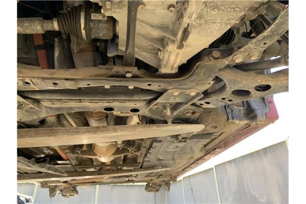 Recambio de subchasis para toyota prius (zvw30) 1.8 hybrid referencia OEM IAM 5120112441  