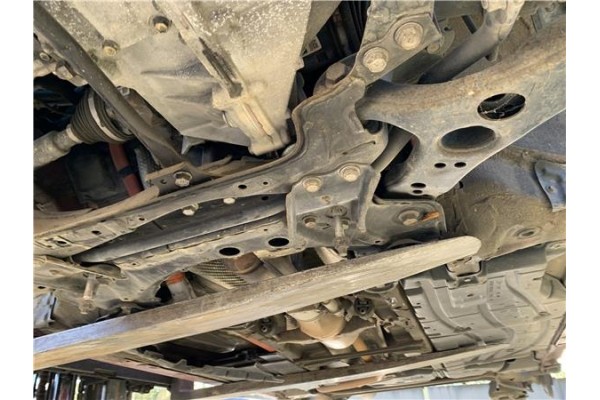 Recambio de subchasis para toyota prius (zvw30) 1.8 hybrid referencia OEM IAM 5120112441  