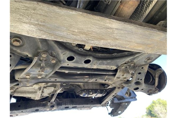Recambio de subchasis para toyota prius (zvw30) 1.8 hybrid referencia OEM IAM 5120112441  