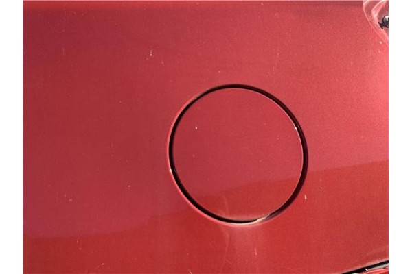 Recambio de tapa exterior combustible para toyota prius (zvw30) 1.8 hybrid referencia OEM IAM 7735047030  