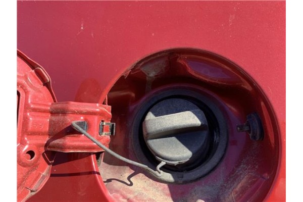 Recambio de tapon combustible para toyota prius (zvw30) 1.8 hybrid referencia OEM IAM 7730052030  