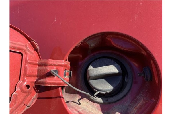 Recambio de tapon combustible para toyota prius (zvw30) 1.8 hybrid referencia OEM IAM 7730052030  