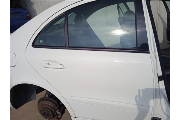 Recambio de puerta trasero derecha para mercedes-benz clase e (bm 211) berlina 3.0 e 320 cdi (211.022) referencia OEM IAM   