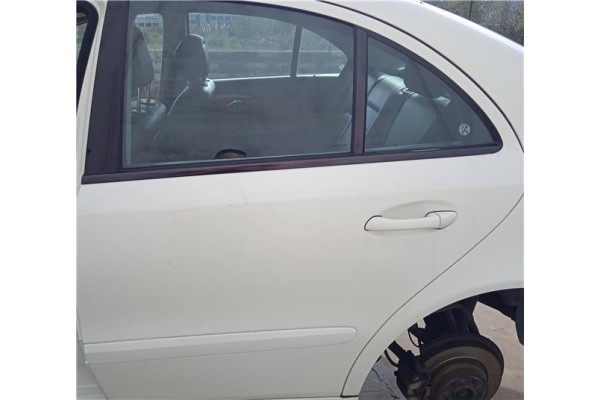 Recambio de puerta trasero izquierda para mercedes-benz clase e (bm 211) berlina 3.0 e 320 cdi (211.022) referencia OEM IAM   