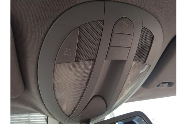 Recambio de embellecedor luz techo para mercedes-benz clase e (bm 211) berlina 3.0 e 320 cdi (211.022) referencia OEM IAM   
