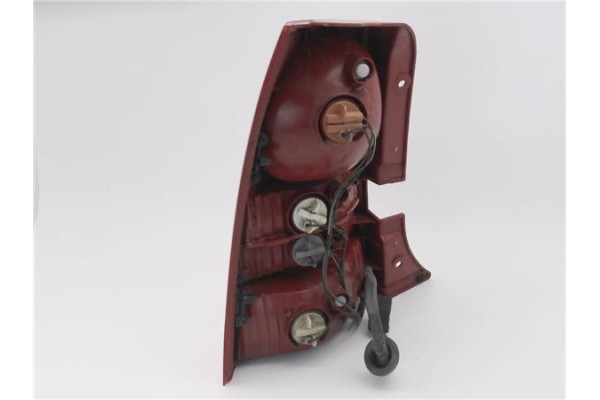 Recambio de piloto trasero derecho para kia picanto (sa) 1.0 referencia OEM IAM E131074  