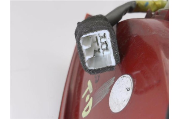 Recambio de piloto trasero derecho para kia picanto (sa) 1.0 referencia OEM IAM E131074  