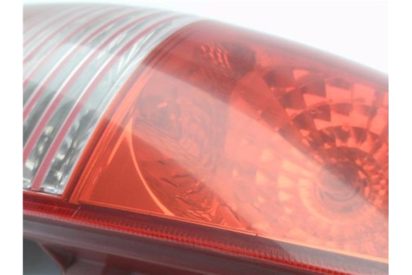 Recambio de piloto trasero izquierdo para kia picanto (sa) 1.0 referencia OEM IAM E131074  