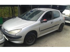 peugeot 206 del año 2000