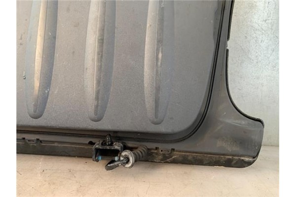 Recambio de porton trasero para smart crossblade 0.6 crossblade referencia OEM IAM Q0000640V015C21L00 Q0000640V018CP6A00 