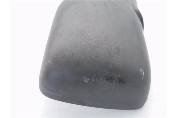 Recambio de retrovisor derecho para ford orion 1.8 ghia referencia OEM IAM E201813 836030 