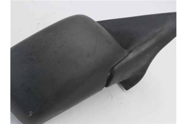 Recambio de retrovisor derecho para ford orion 1.8 ghia referencia OEM IAM E201813 836030 