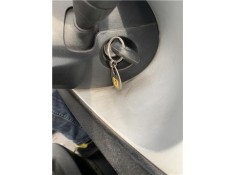 Recambio de clausor para renault twizy eléctrico urban referencia OEM IAM 285913092R  