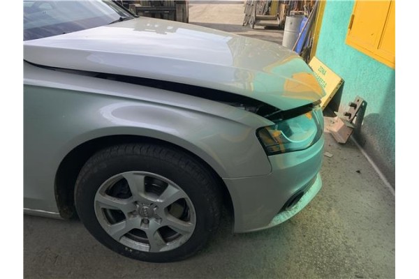 Recambio de aleta delantero derecha para audi a4 avant (8k5) 2.0 básico referencia OEM IAM 8K0821106A  