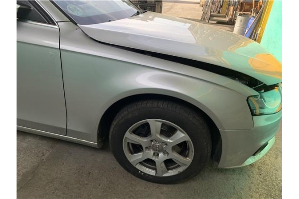 Recambio de aleta delantero derecha para audi a4 avant (8k5) 2.0 básico referencia OEM IAM 8K0821106A  