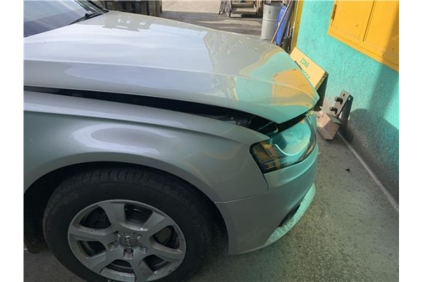 Recambio de aleta delantero derecha para audi a4 avant (8k5) 2.0 básico referencia OEM IAM 8K0821106A  