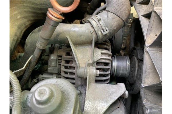 Recambio de alternador para audi a4 avant (8k5) 2.0 básico referencia OEM IAM 03G903016GV  