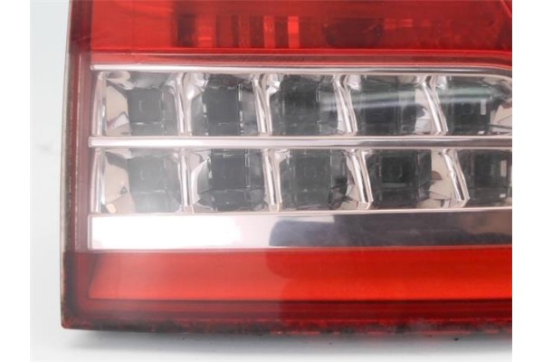 Recambio de piloto interior izquierdo para citroen c5 berlina 2.0 audace referencia OEM IAM   