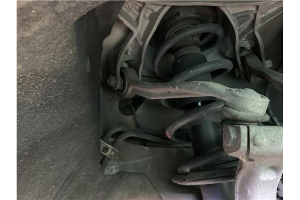 Recambio de brazo superior delantero dcho para audi a4 avant (8k5) 2.0 básico referencia OEM IAM 8K0407510A  