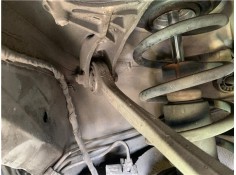 Recambio de brazo superior delantero izquierdo para audi a4 avant (8k5) 2.0 básico referencia OEM IAM 8K0407505A  