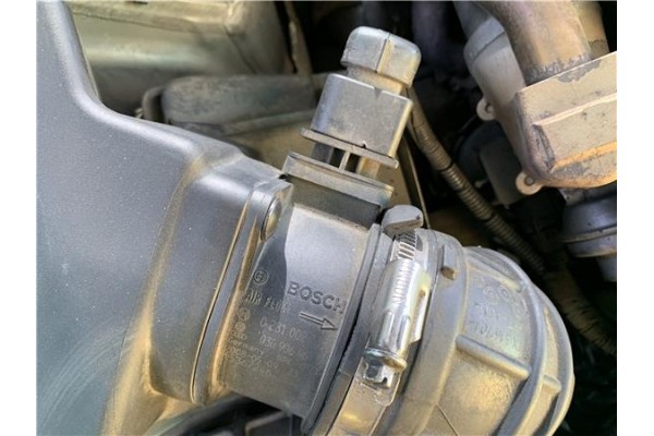 Recambio de caudalimetro para audi a4 avant (8k5) 2.0 básico referencia OEM IAM 03G906461C 0281002735 