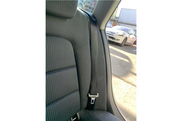 Recambio de cinturon seguridad trasero izquierdo para audi a4 avant (8k5) 2.0 básico referencia OEM IAM 8K0857805PV04 8K0857805P