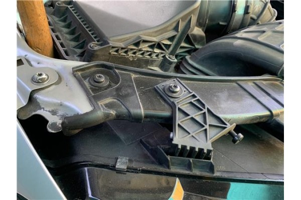 Recambio de faro delantero dcho para audi a4 avant (8k5) 2.0 básico referencia OEM IAM 8K0941030AF  