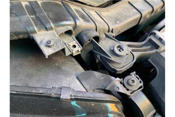 Recambio de faro delantero dcho para audi a4 avant (8k5) 2.0 básico referencia OEM IAM 8K0941030AF  