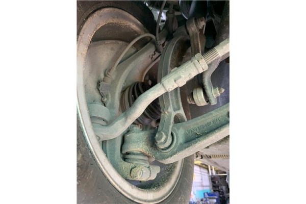 Recambio de mangueta delantero derecha para audi a4 avant (8k5) 2.0 básico referencia OEM IAM 8K0407254AB  