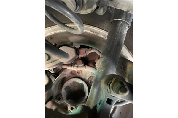 Recambio de mangueta trasero derecha para audi a4 avant (8k5) 2.0 básico referencia OEM IAM 8K0505432AE 8T0837205A GRU 