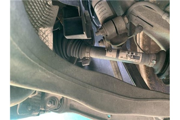 Recambio de palier delantero derecho para audi a4 avant (8k5) 2.0 básico referencia OEM IAM 8K0407271AJ 250161484448E0425110 