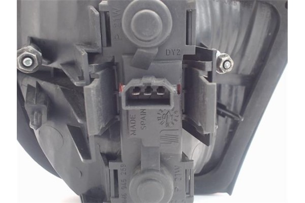 Recambio de piloto porton trasero izquierdo para seat leon (1m1) 1.9 tdi referencia OEM IAM 1M6945091B  