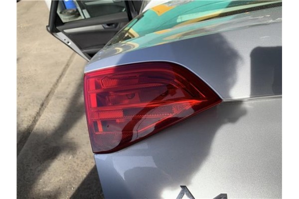 Recambio de piloto porton trasero izquierdo para audi a4 avant (8k5) 2.0 básico referencia OEM IAM 8K9945093  