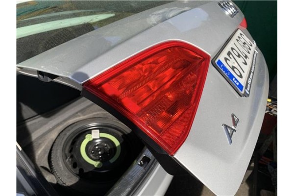 Recambio de piloto porton trasero izquierdo para audi a4 avant (8k5) 2.0 básico referencia OEM IAM 8K9945093  