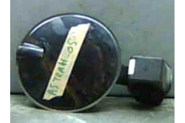 Recambio de tapa exterior combustible para opel astra h gtc (2004) 1.7 cdti referencia OEM IAM   