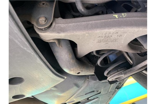 Recambio de puente trasero para audi a4 avant (8k5) 2.0 básico referencia OEM IAM 8F0505235J  