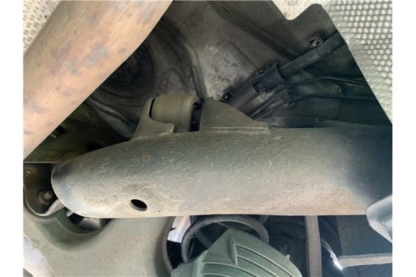 Recambio de puente trasero para audi a4 avant (8k5) 2.0 básico referencia OEM IAM 8F0505235J  