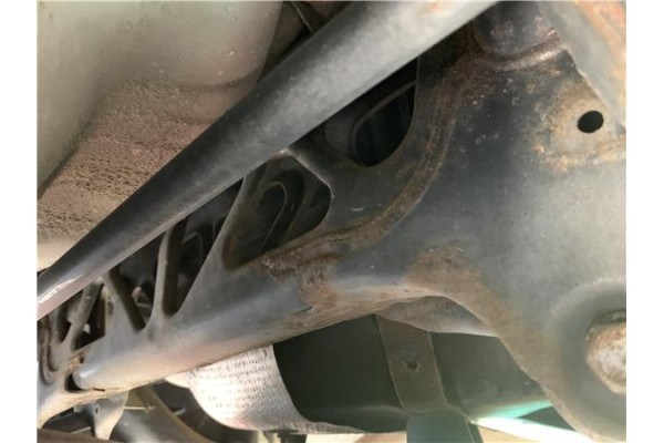 Recambio de puente trasero para audi a4 avant (8k5) 2.0 básico referencia OEM IAM 8F0505235J  